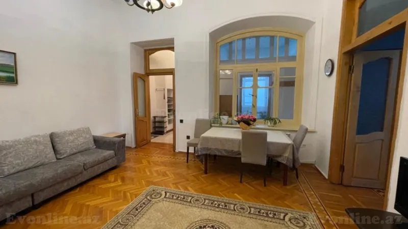 Kirayə verilir 3 otaqlı Mənzil Köhnə tikili 85 m² 28 May m. - şəkil 8