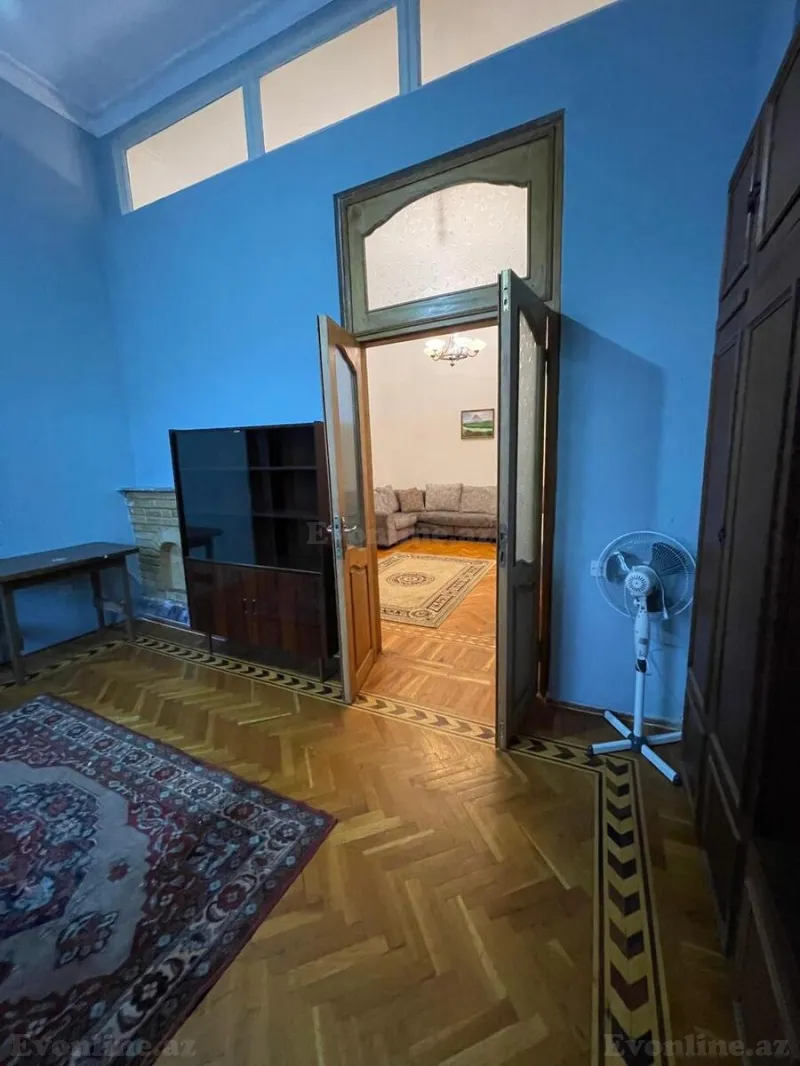 Kirayə verilir 3 otaqlı Mənzil Köhnə tikili 85 m² 28 May m. - şəkil 10