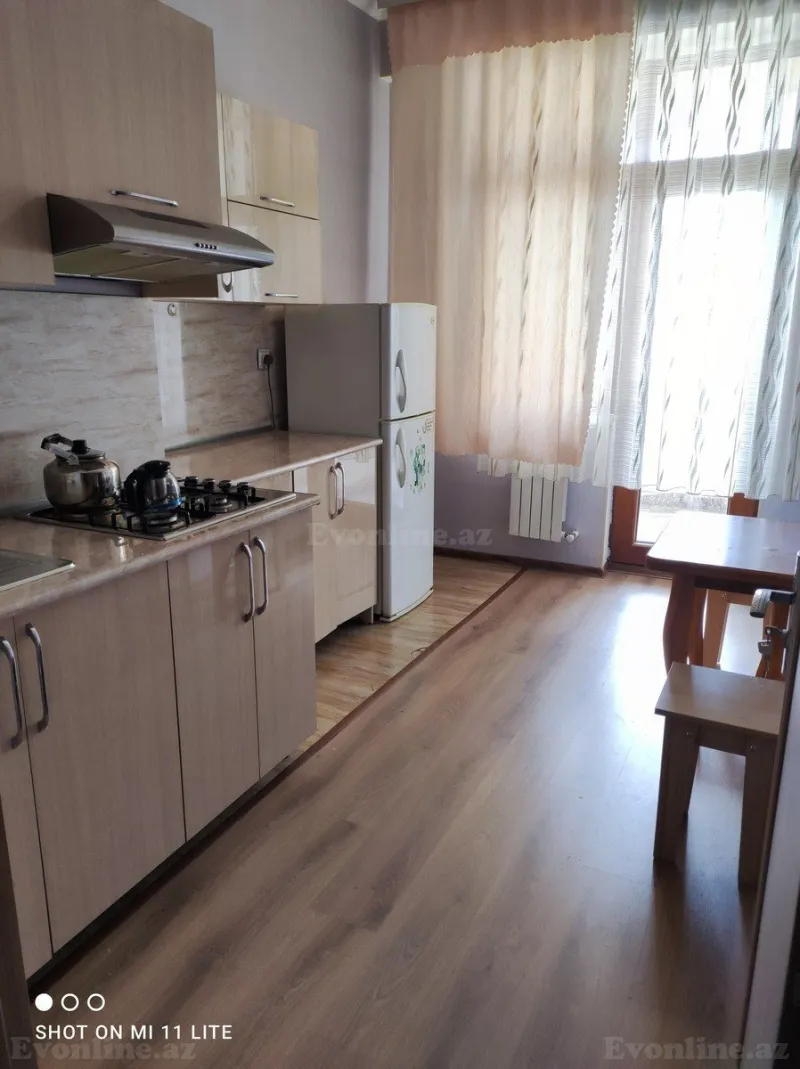 Kirayə verilir 1 otaqlı Mənzil Yeni tikili 50 m² Yasamal