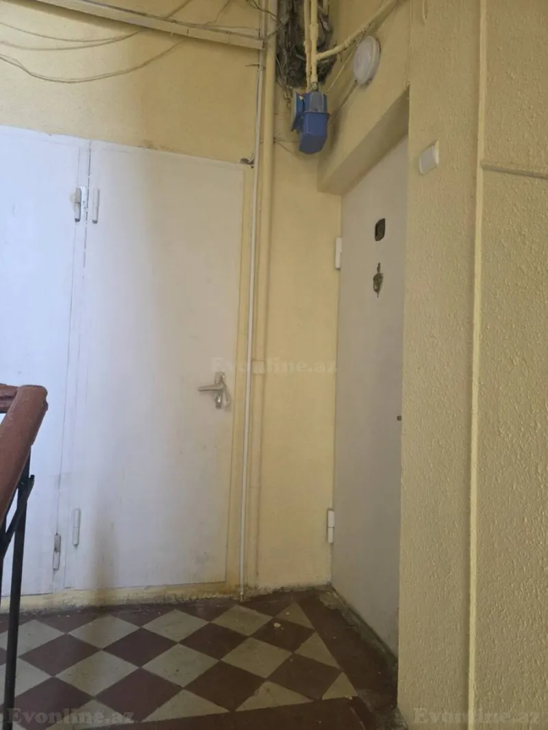 Kirayə verilir 3 otaqlı Mənzil Köhnə tikili 70 m² Nəsimi r. - şəkil 4