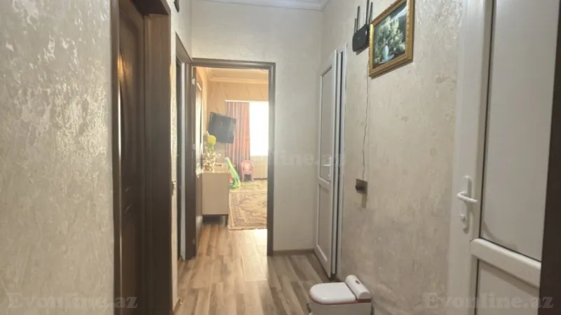 Satılır 2 otaqlı Mənzil Köhnə tikili 75 m² Yeni Yasamal - şəkil 3