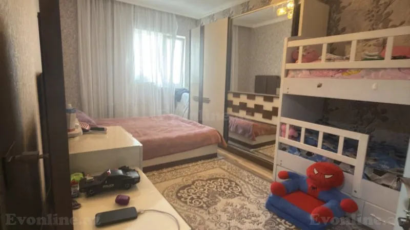 Satılır 2 otaqlı Mənzil Köhnə tikili 75 m² Yeni Yasamal - şəkil 5