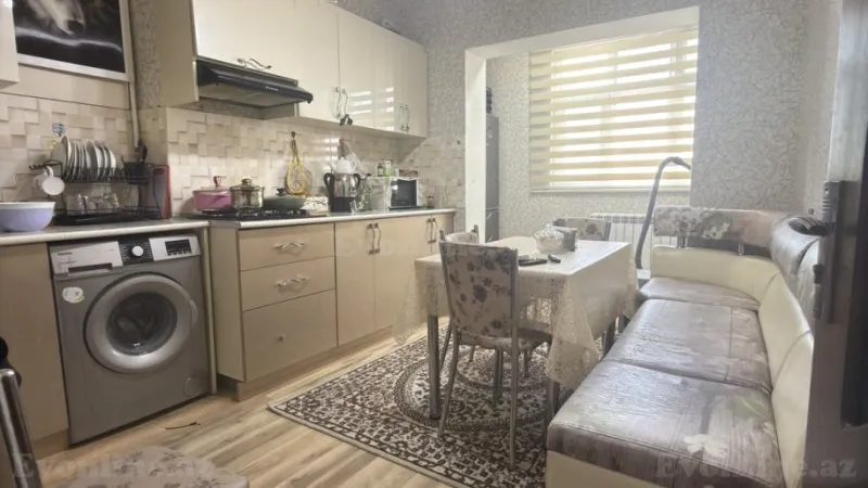 Satılır 2 otaqlı Mənzil Köhnə tikili 75 m² Yeni Yasamal - şəkil 8