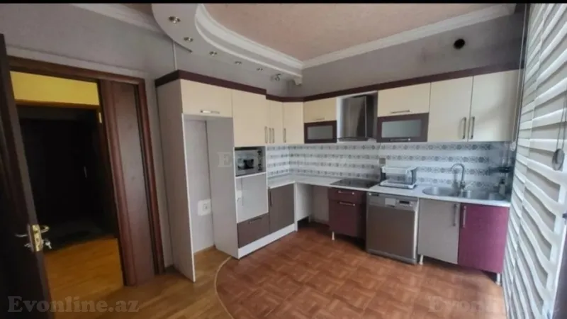 Kirayə verilir Ofis 157 m² Gənclik m. - şəkil 19