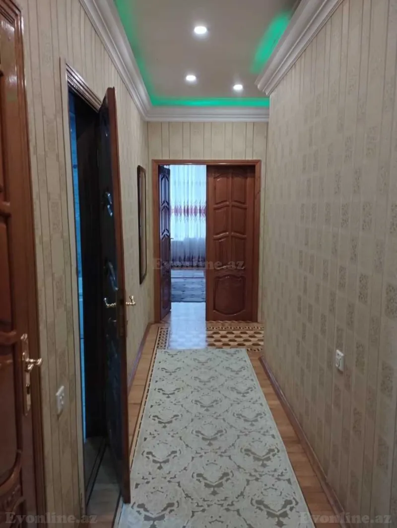 Kirayə verilir 3 otaqlı Mənzil Köhnə tikili 115 m² Yasamal - şəkil 3