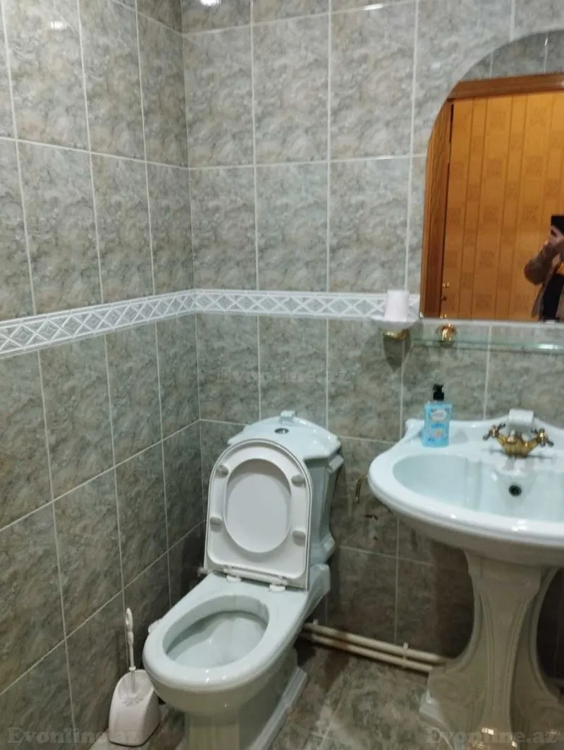 Kirayə verilir 3 otaqlı Mənzil Köhnə tikili 115 m² Yasamal - şəkil 13