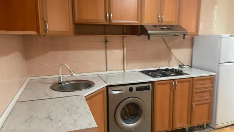 Kirayə verilir 2 otaqlı Mənzil Köhnə tikili 60 m² Əhmədli - şəkil 3
