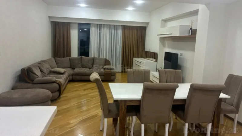 Kirayə verilir 4 otaqlı Mənzil Yeni tikili 190 m² 28 May m. - şəkil 3
