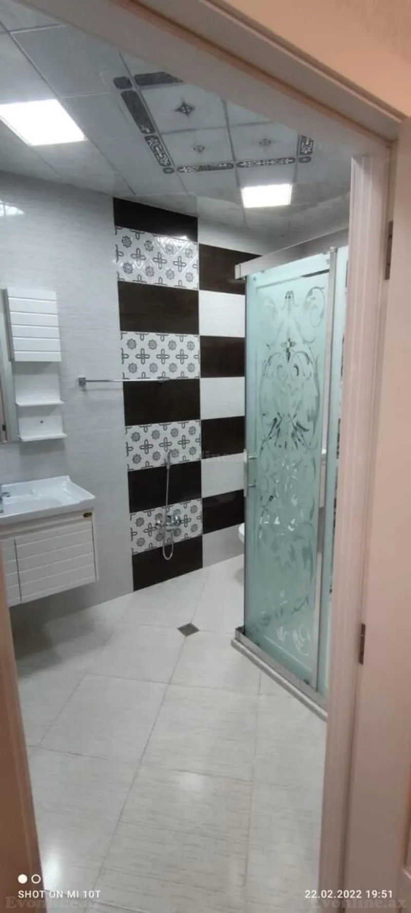 Satılır 2 otaqlı Mənzil Yeni tikili 78 m² Nəsimi r. - şəkil 18