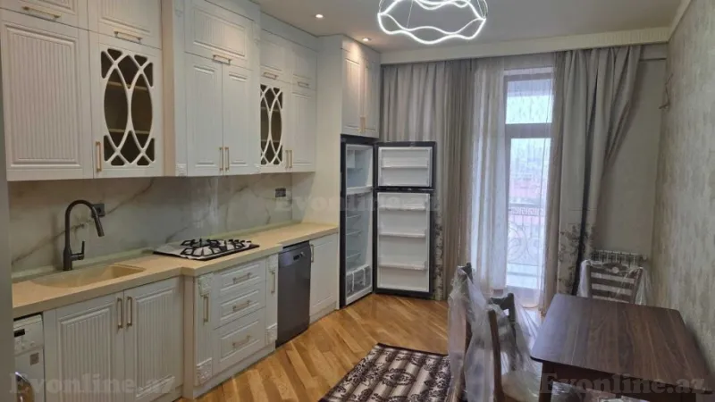 Kirayə verilir 3 otaqlı Mənzil Yeni tikili 180 m² Nəriman Nərimanov m. - şəkil 6