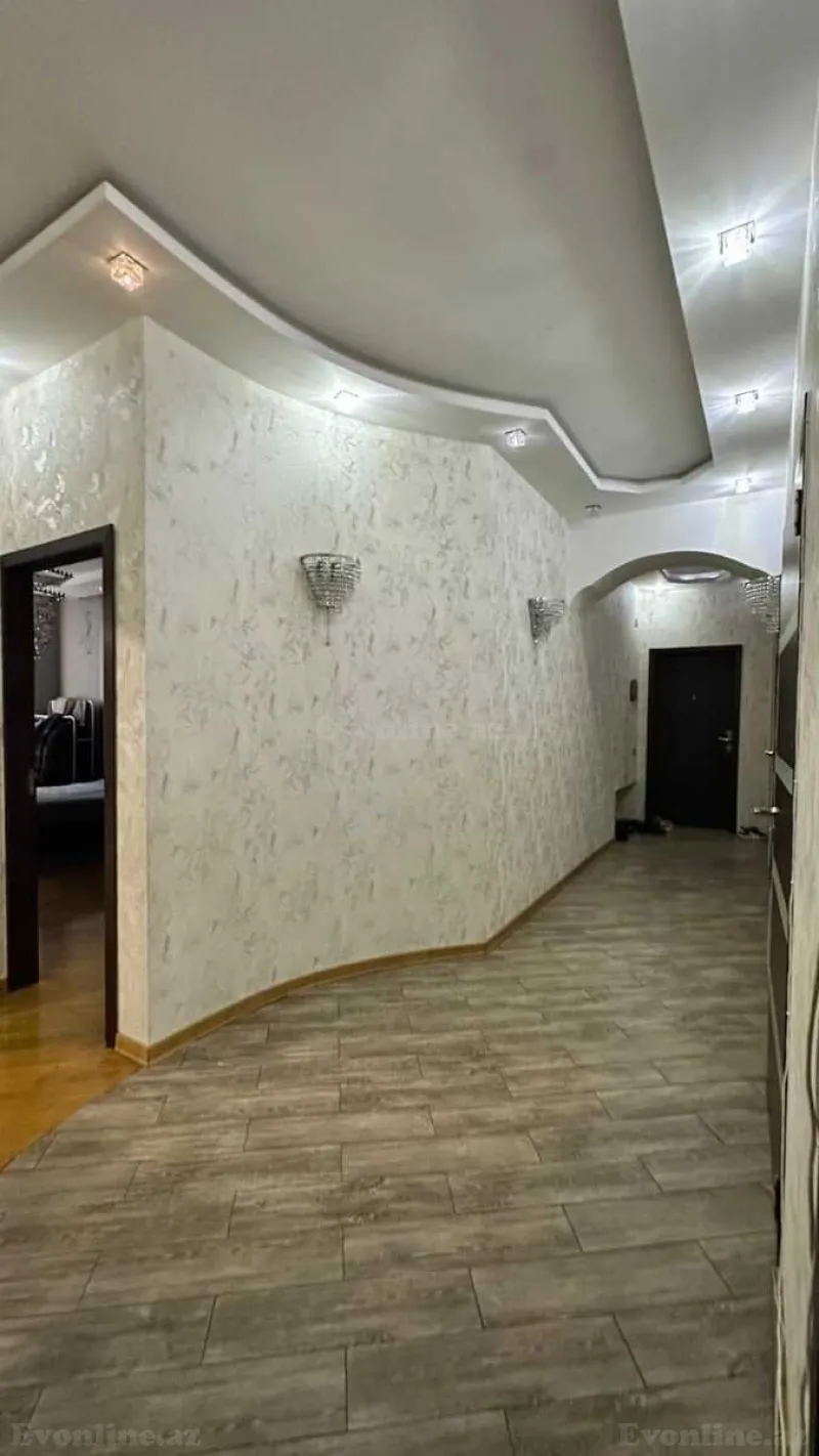 Satılır 4 otaqlı Mənzil Yeni tikili 127 m² Həzi Aslanov m. - şəkil 4