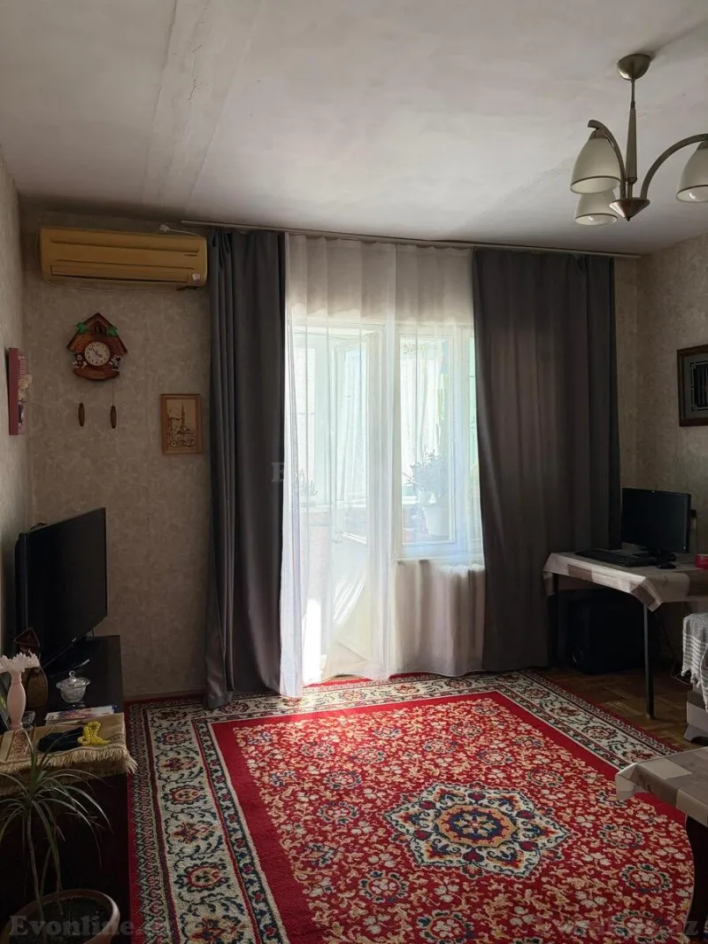 Satılır 2 otaqlı Mənzil Köhnə tikili 56 m² Badamdar - şəkil 2