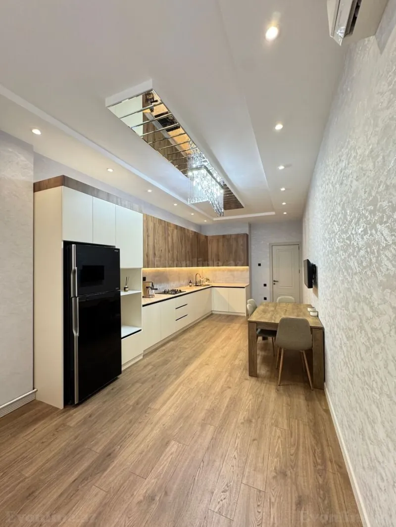 Satılır 2 otaqlı Mənzil Yeni tikili 135 m² Nəriman Nərimanov m. - şəkil 7