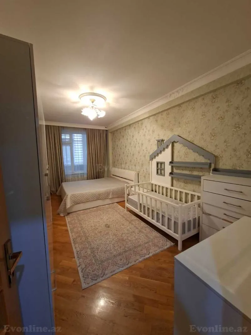 Kirayə verilir 3 otaqlı Mənzil Yeni tikili 135 m² Yeni Yasamal - şəkil 4