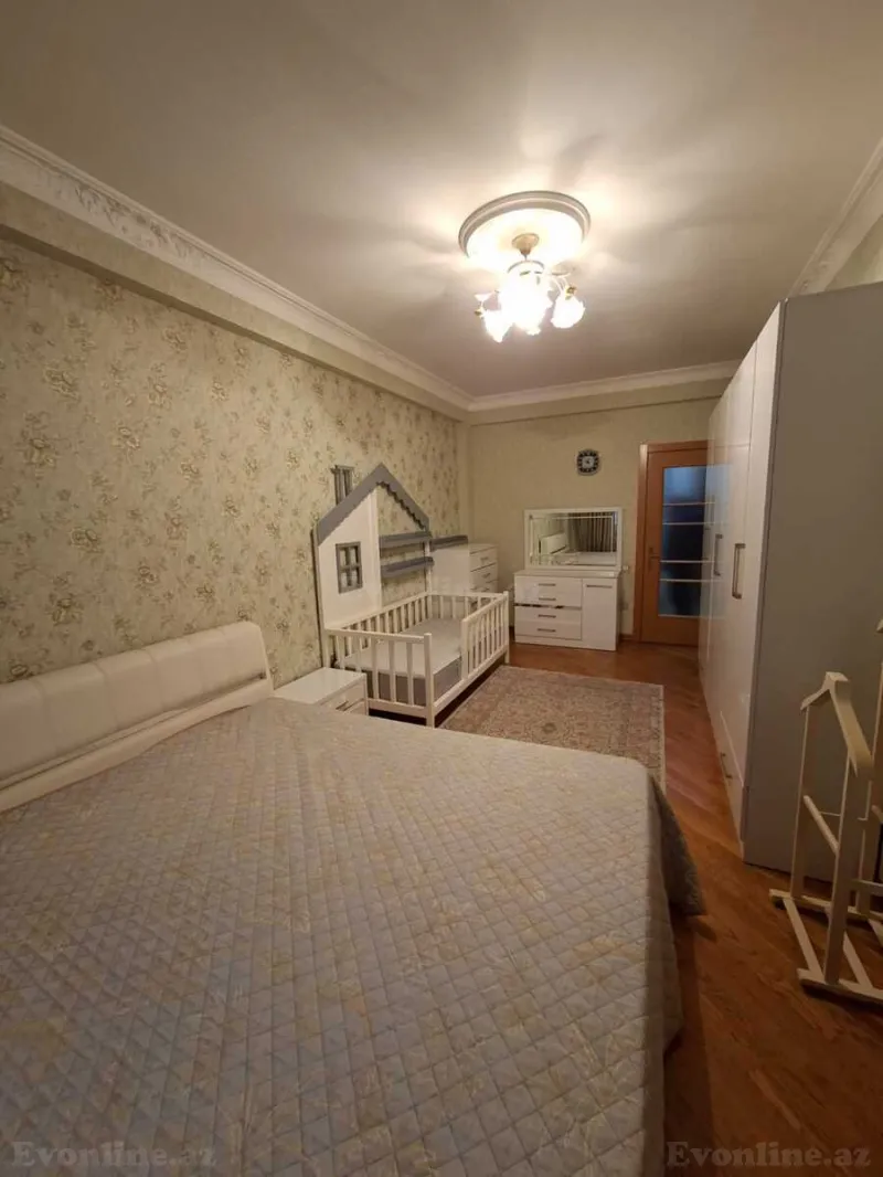 Kirayə verilir 3 otaqlı Mənzil Yeni tikili 135 m² Yeni Yasamal - şəkil 5