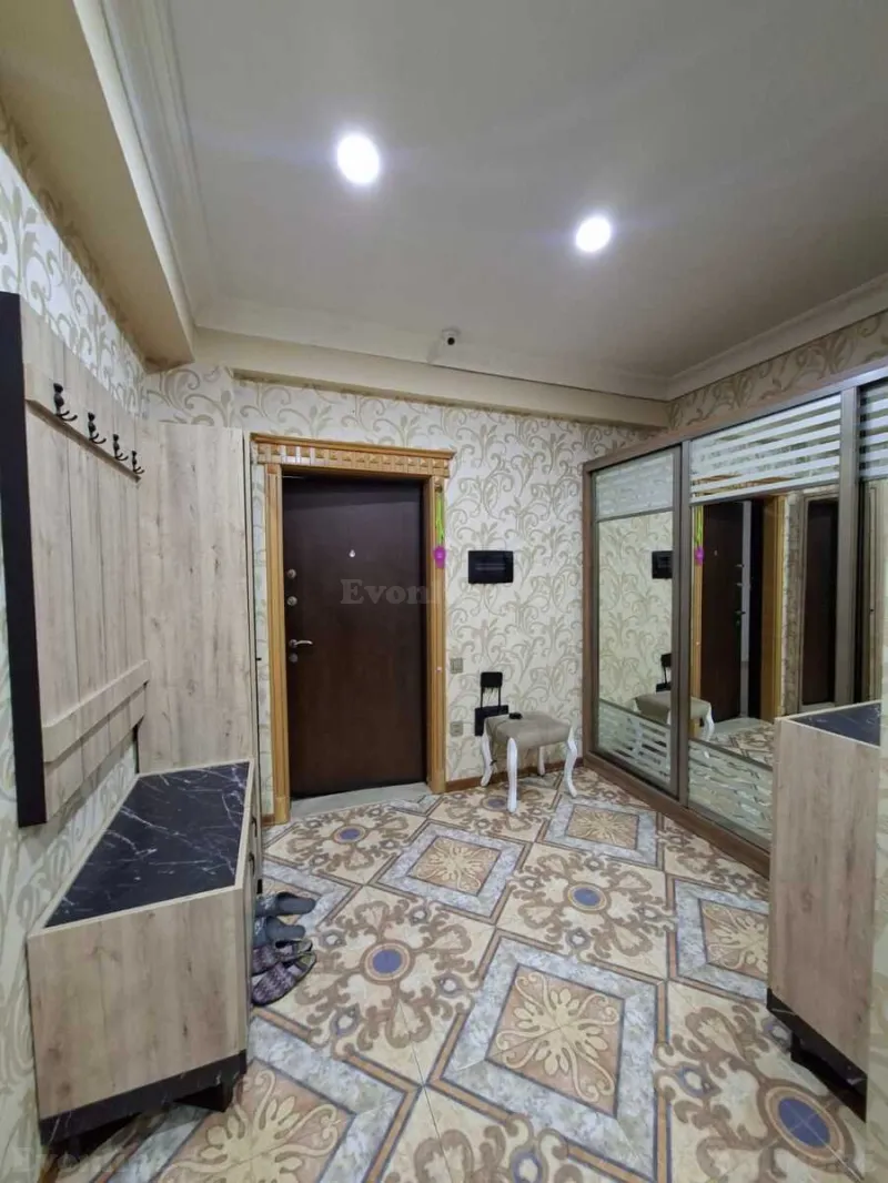 Kirayə verilir 3 otaqlı Mənzil Yeni tikili 135 m² Yeni Yasamal - şəkil 10