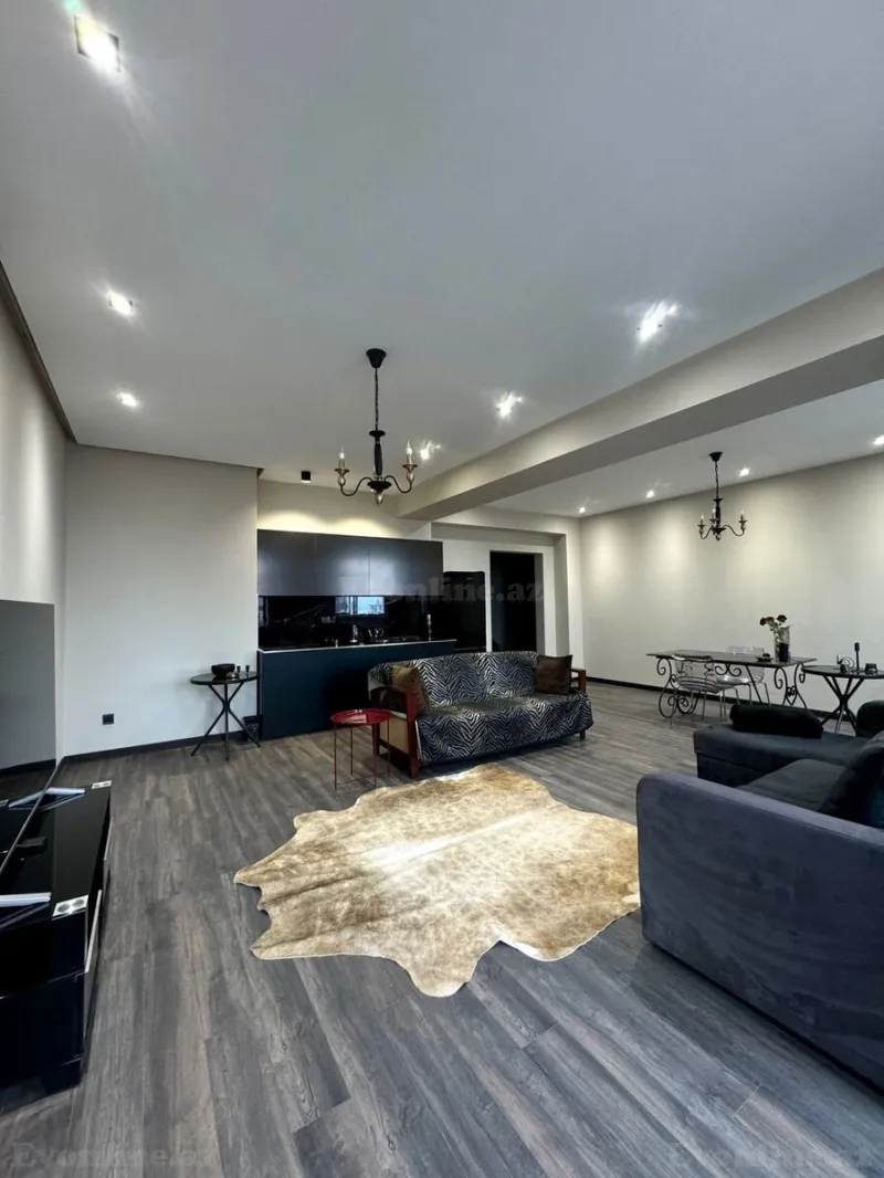 Kirayə verilir 2 otaqlı Mənzil Yeni tikili 100 m² Nizami m. - şəkil 26