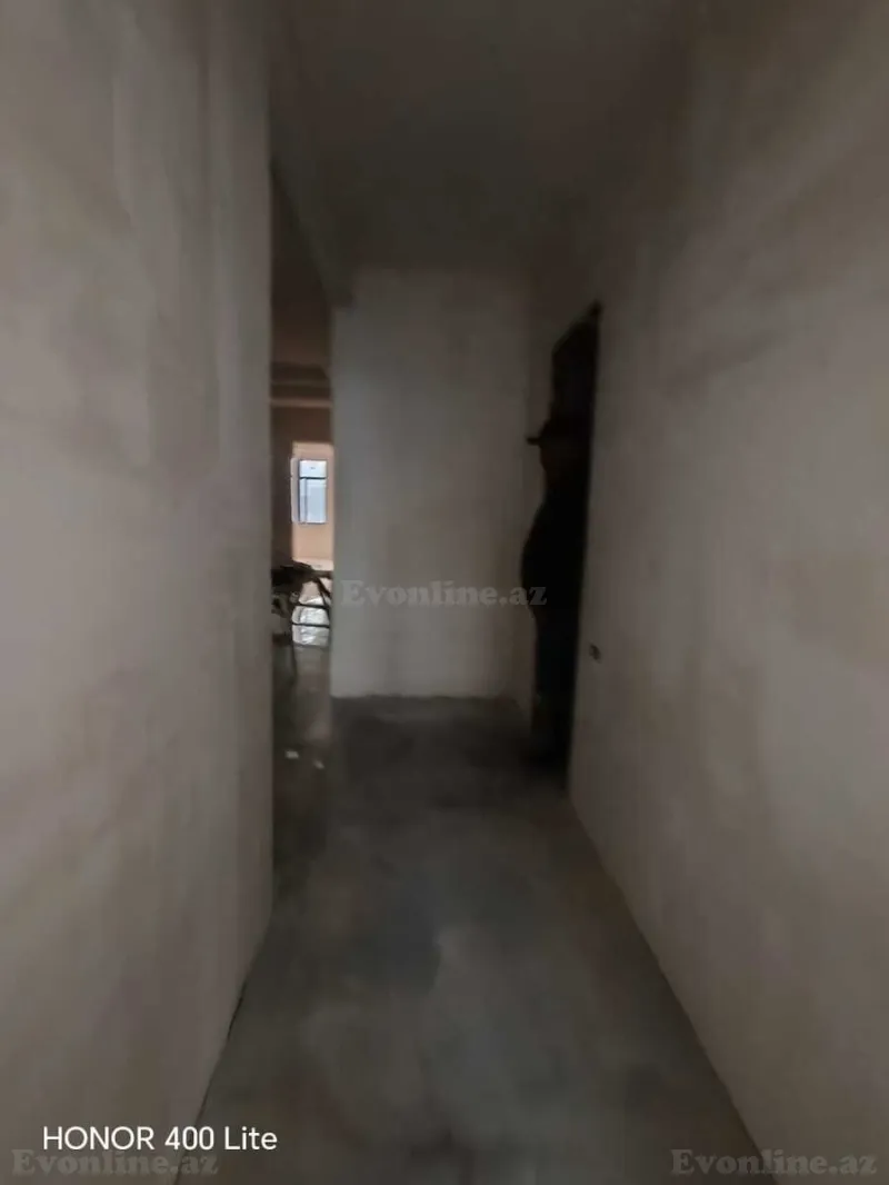 Satılır 4 otaqlı Mənzil Yeni tikili 215 m² 8-ci mikrorayon - şəkil 4