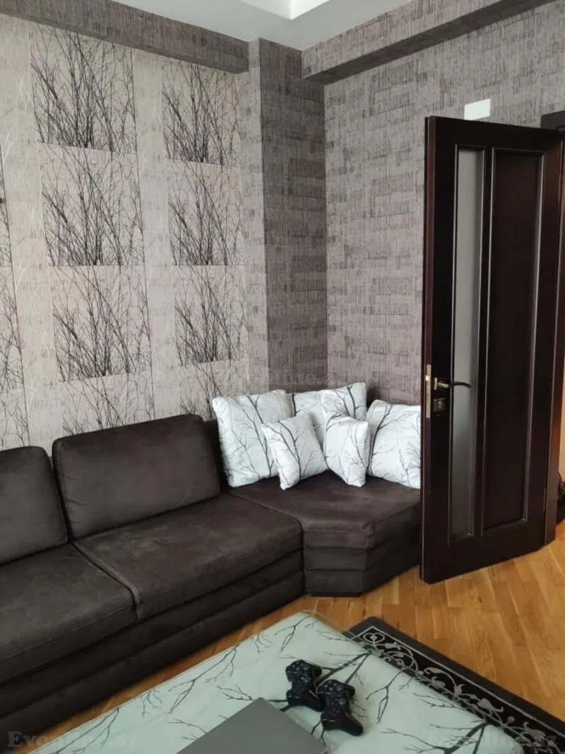 3 otaqlı Mənzil 115 m² Xırdalan Satılır