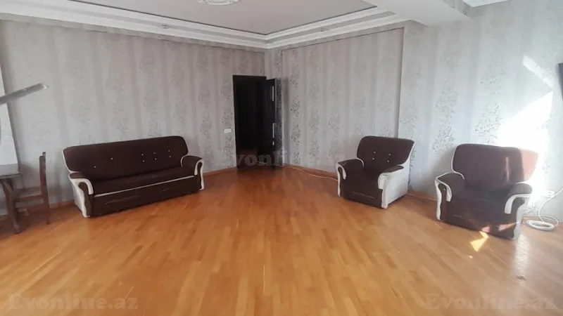 2 otaqlı Mənzil 96 m² 4-cü mikrorayon Kirayə verilir