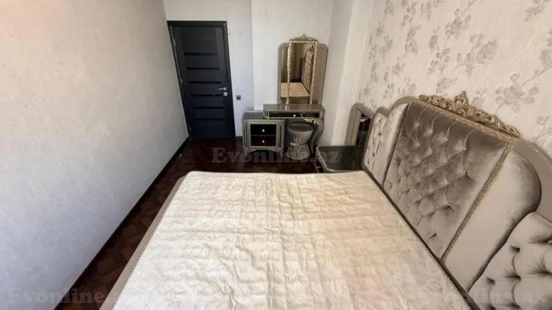 Satılır 2 otaqlı Mənzil Yeni tikili 73 m² Qara Qarayev m. - şəkil 7