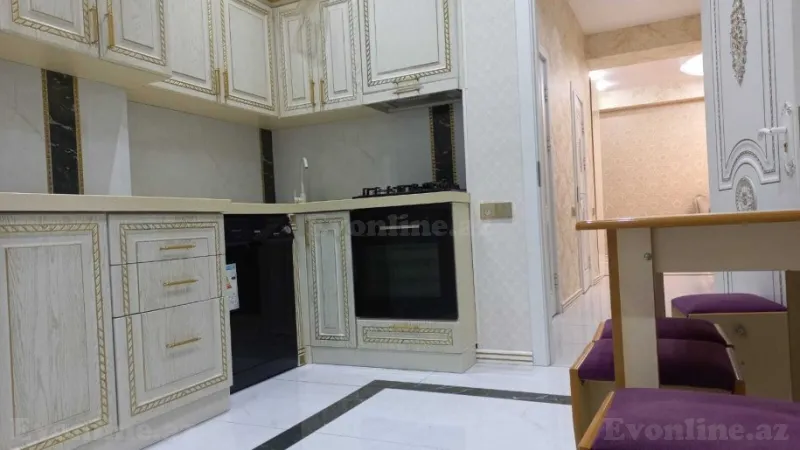 Kirayə verilir 3 otaqlı Mənzil Yeni tikili 120 m² İnşaatçılar m. - şəkil 11