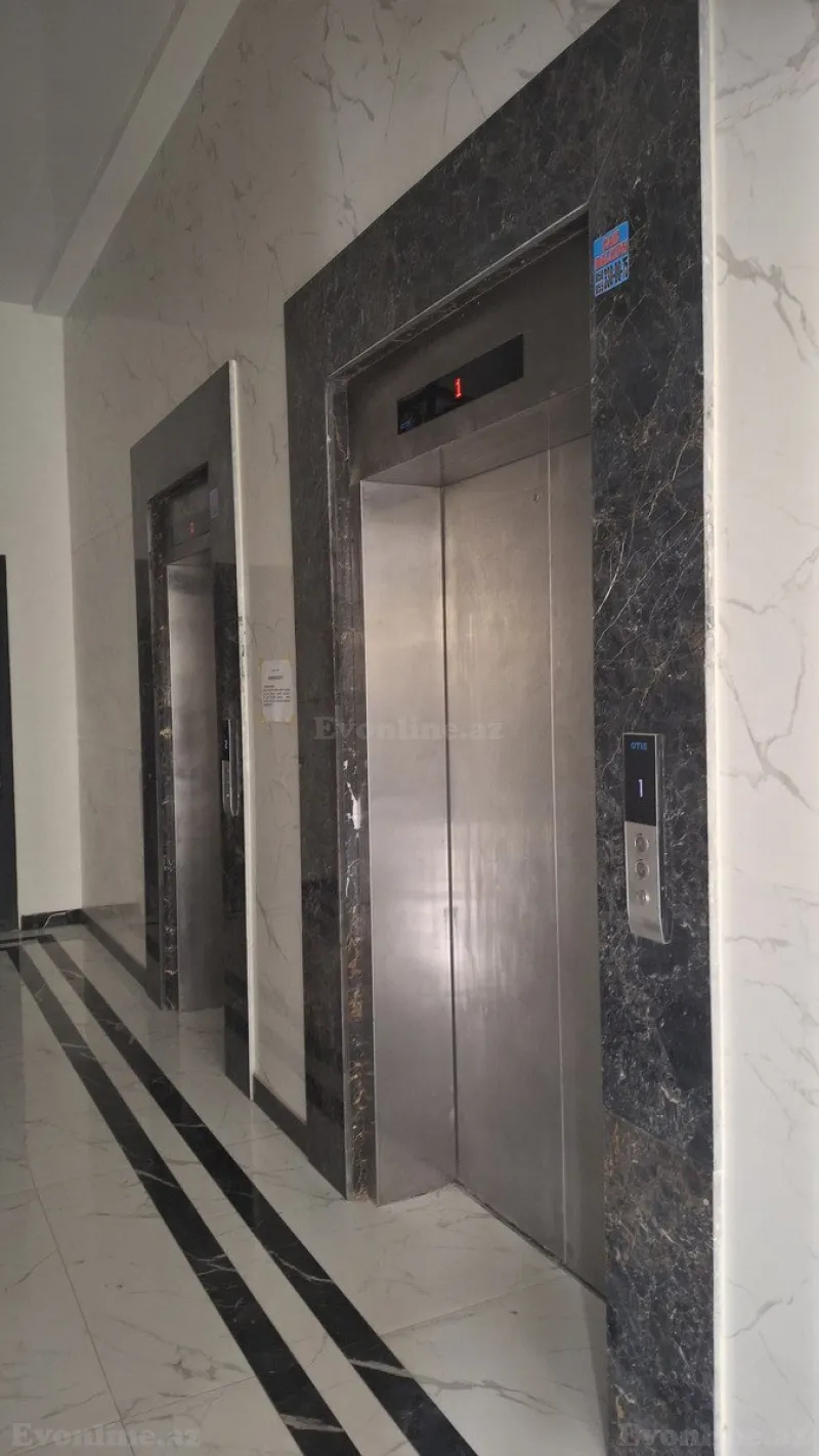 Satılır 4 otaqlı Mənzil Yeni tikili 185 m² Nərimanov r. - şəkil 4