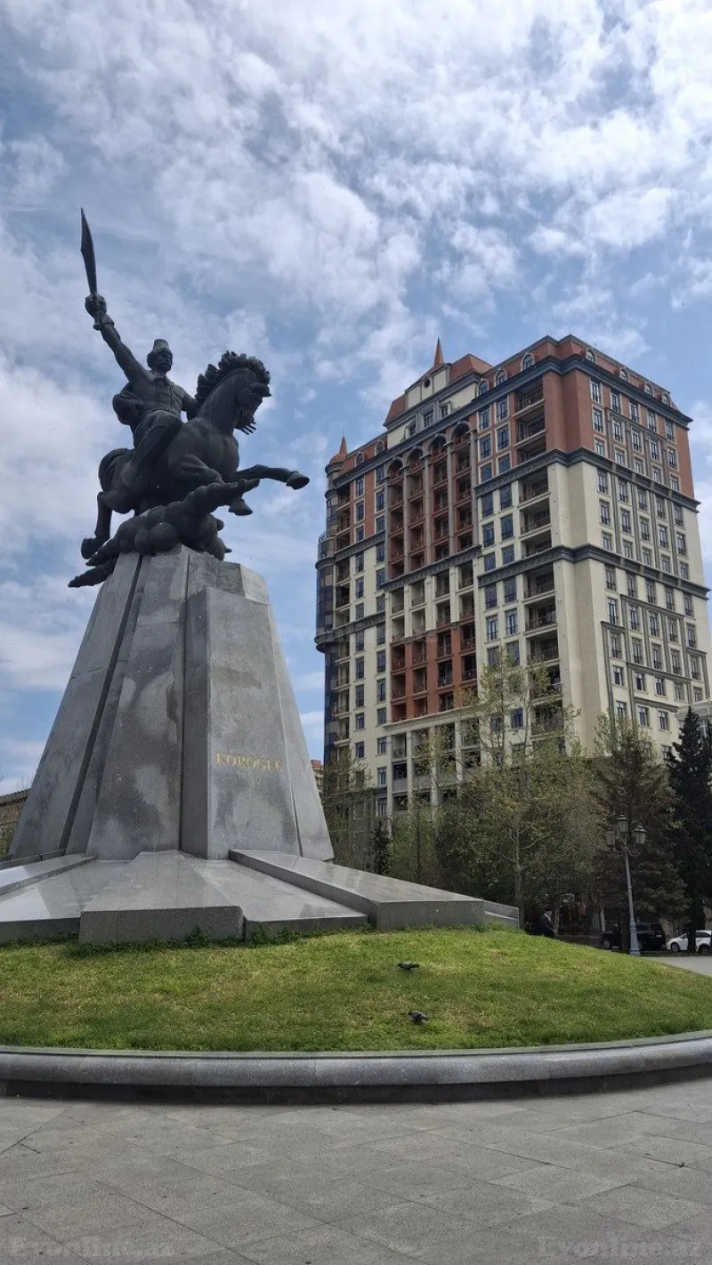 Satılır 4 otaqlı Mənzil Yeni tikili 185 m² Nərimanov r. - şəkil 10