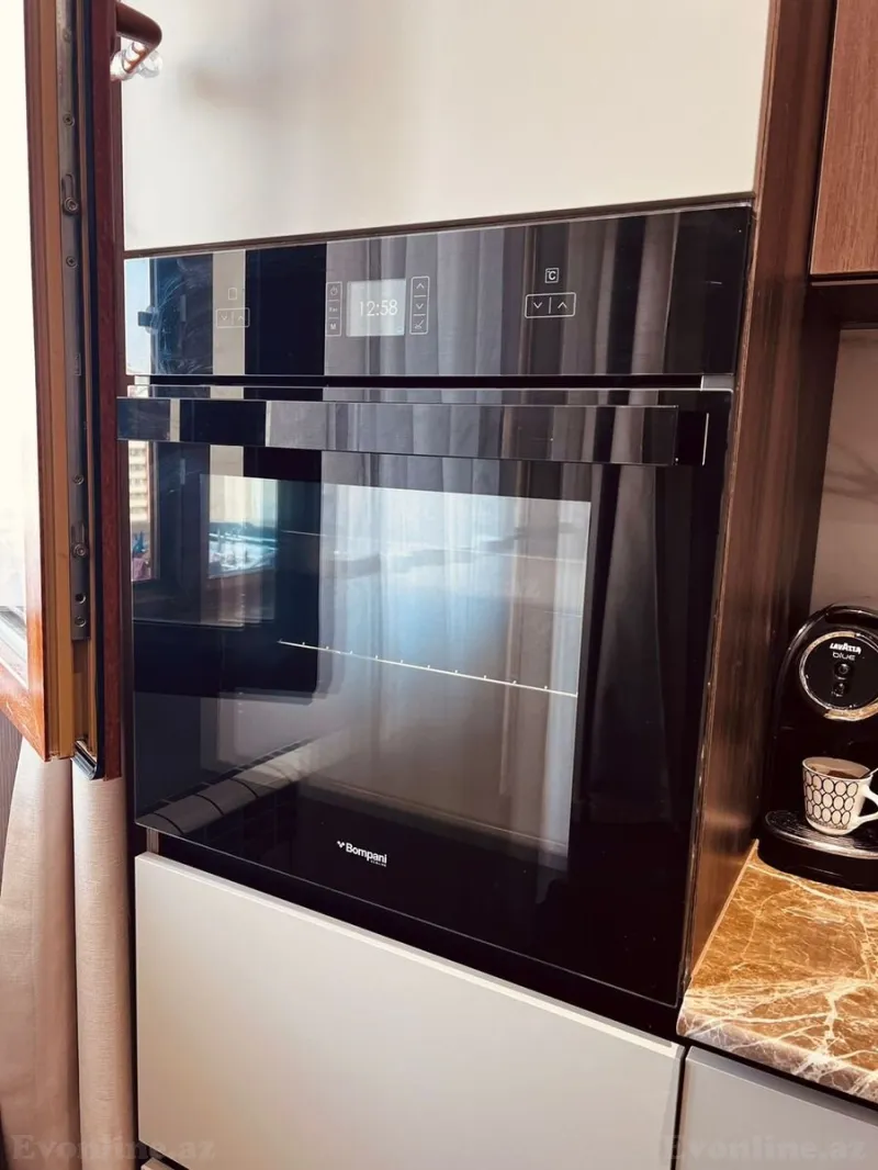 Satılır 3 otaqlı Mənzil Yeni tikili 160 m² 28 May m. - şəkil 20