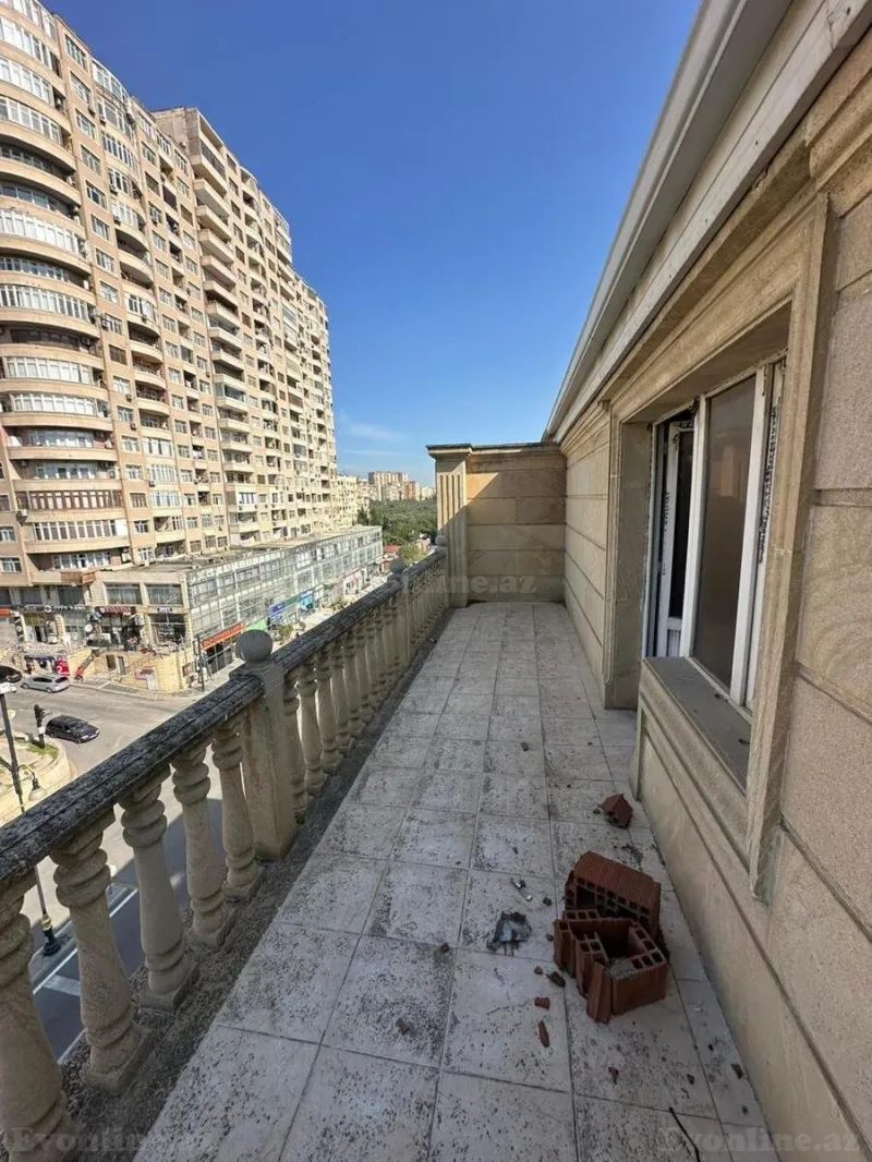 Satılır 7 otaqlı Mənzil Yeni tikili 408 m² 4-cü mikrorayon - şəkil 10