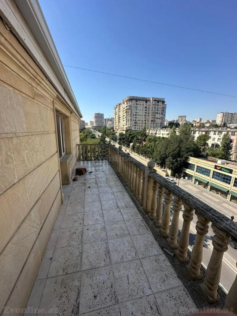 Satılır 7 otaqlı Mənzil Yeni tikili 408 m² 4-cü mikrorayon - şəkil 12