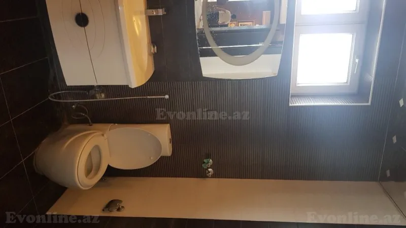 Kirayə verilir 6 otaqlı Mənzil Köhnə tikili 200 m² Yasamal - şəkil 6