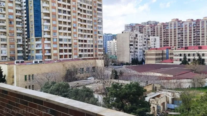 Kirayə verilir 4 otaqlı Mənzil Yeni tikili 180 m² Xətai m. - şəkil 3