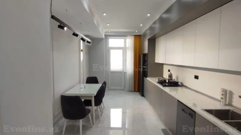 Kirayə verilir 4 otaqlı Mənzil Yeni tikili 180 m² Xətai m. - şəkil 8