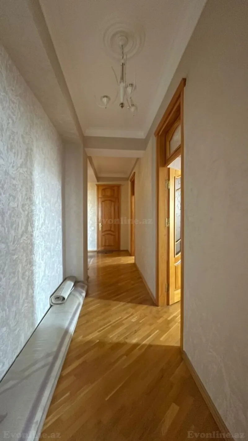 Kirayə verilir 3 otaqlı Mənzil Yeni tikili 130 m² 1-ci mikrorayon - şəkil 6