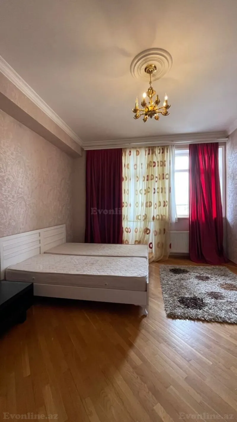 Kirayə verilir 3 otaqlı Mənzil Yeni tikili 130 m² 1-ci mikrorayon - şəkil 12