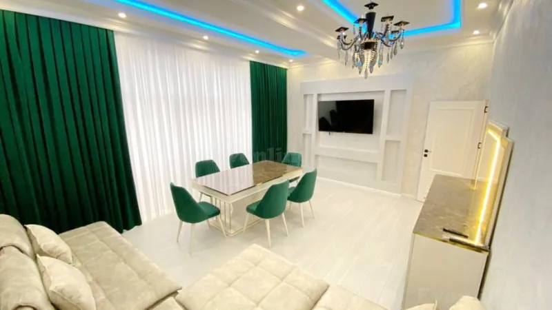 Kirayə verilir 3 otaqlı Mənzil Yeni tikili 120 m² 28 May m. - şəkil 3