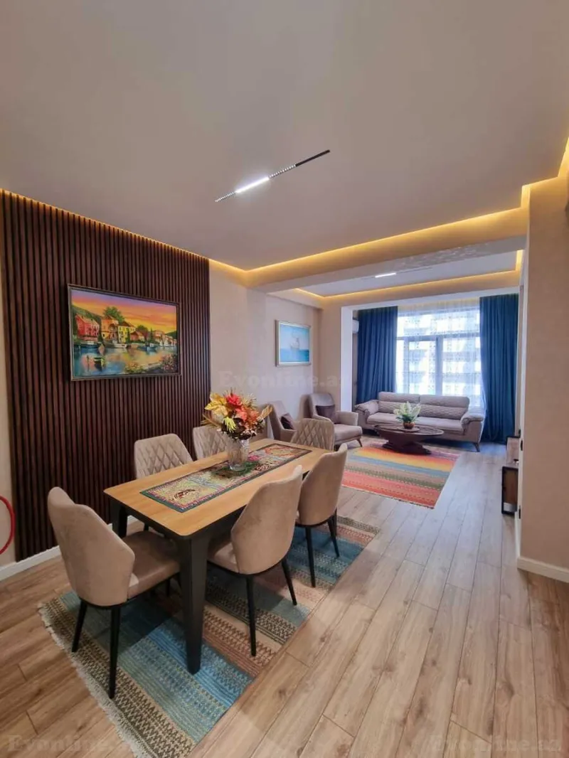 2 otaqlı Mənzil 80 m² Xətai m. Kirayə verilir