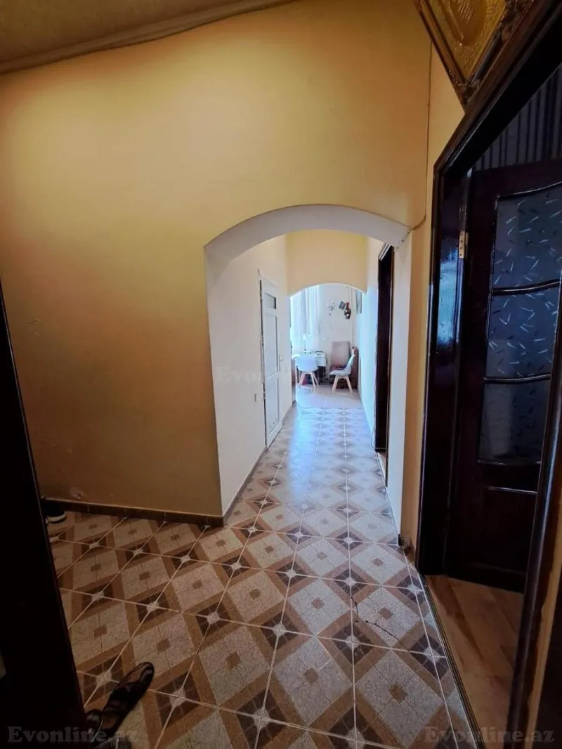 Satılır 3 otaqlı Mənzil Köhnə tikili 75 m² Nəsimi r. - şəkil 6
