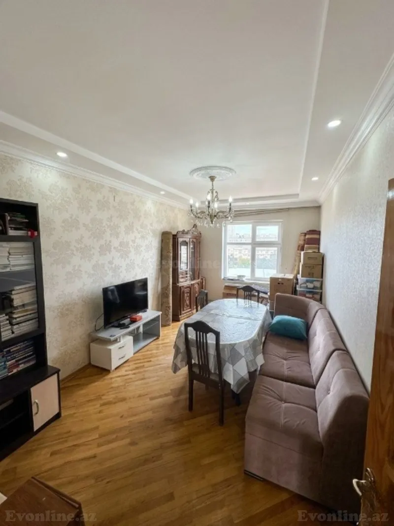 Satılır 5 otaqlı Mənzil Köhnə tikili 120 m² Əhmədli m. - şəkil 4