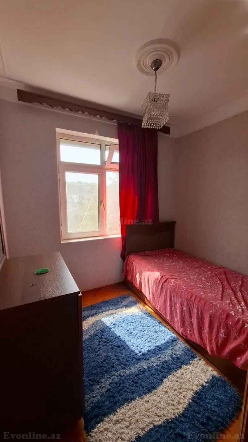 Kirayə verilir 3 otaqlı Mənzil Köhnə tikili 75 m² Neftçilər m. - şəkil 5