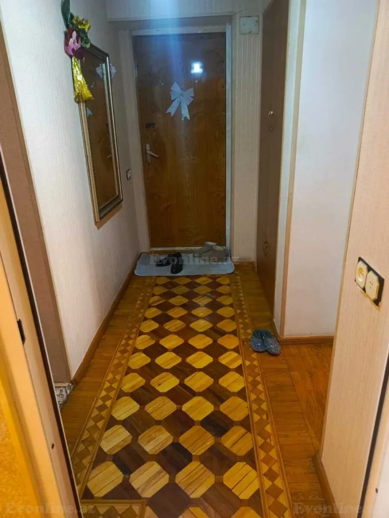 Satılır 3 otaqlı Mənzil Köhnə tikili 110 m² Nərimanov r. - şəkil 4