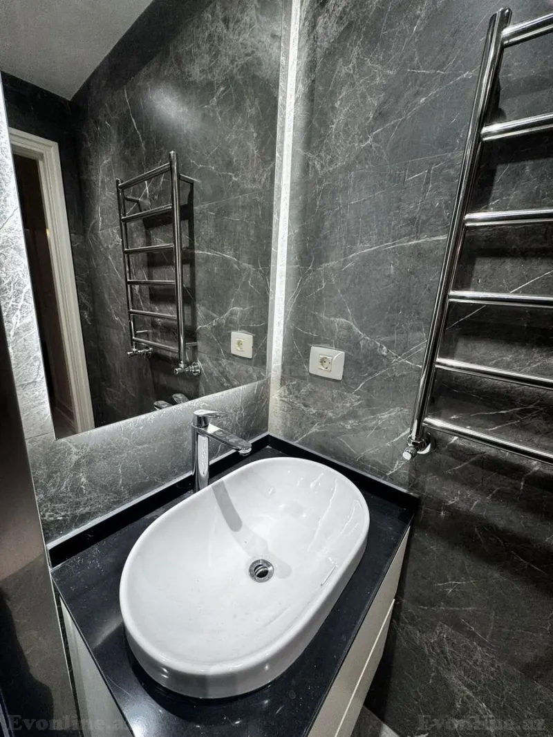 Kirayə verilir 3 otaqlı Mənzil Yeni tikili 85 m² Bakmil m. - şəkil 13