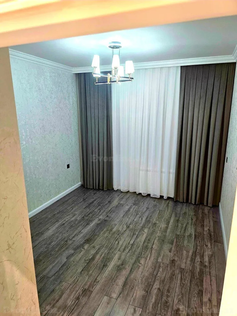 Satılır 2 otaqlı Mənzil Köhnə tikili 65 m² Suraxanı r. - şəkil 3