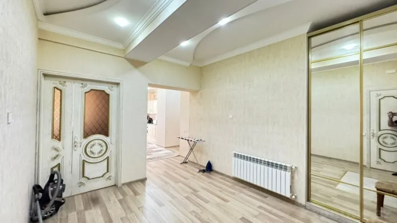 Kirayə verilir 2 otaqlı Mənzil Yeni tikili 114 m² 28 May m. - şəkil 3