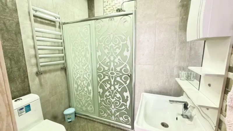 Kirayə verilir 2 otaqlı Mənzil Yeni tikili 114 m² 28 May m. - şəkil 10