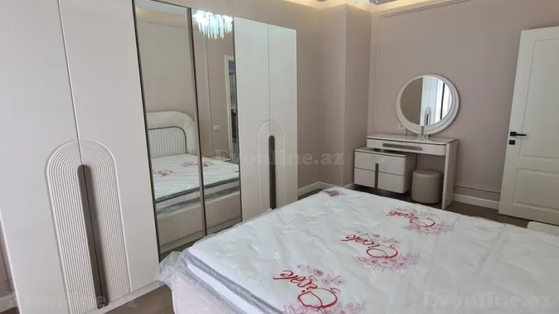 Kirayə verilir 3 otaqlı Mənzil Yeni tikili 92 m² Bakmil m. - şəkil 9