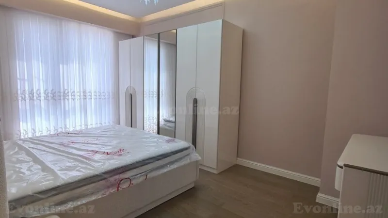 Kirayə verilir 3 otaqlı Mənzil Yeni tikili 92 m² Bakmil m. - şəkil 10