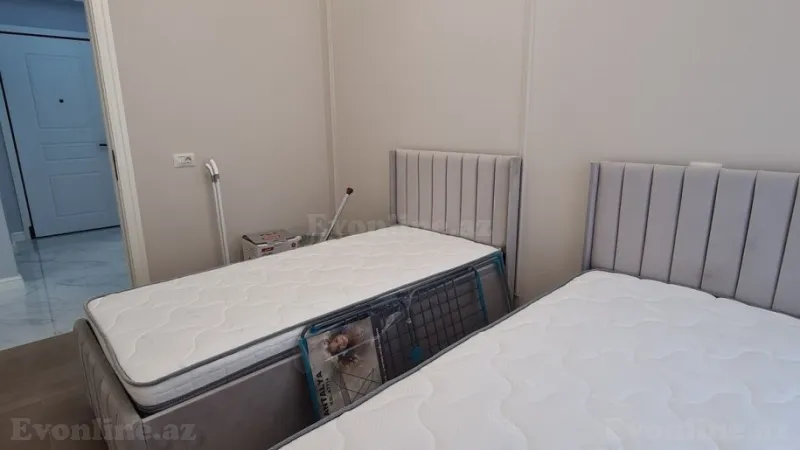 Kirayə verilir 3 otaqlı Mənzil Yeni tikili 92 m² Bakmil m. - şəkil 12