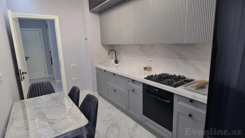 Kirayə verilir 3 otaqlı Mənzil Yeni tikili 92 m² Bakmil m. - şəkil 13